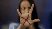 Direito garantido: mulheres vítimas de violência podem reconstruir o sorriso pelo SUS - Agência Brasil