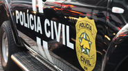 Durante as investigações, a equipe policial descobriu que havia um mandado de prisão em aberto contra o suspeito - Reprodução