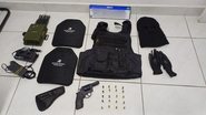 Com os suspeitos, foram encontrados diversos equipamentos usados com frequência em ações criminosas - Divulgação/PRF