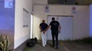 Após a captura, o homem foi conduzido à delegacia para os procedimentos de praxe - Divulgação/Polícia Civil do RN