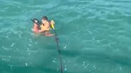 Imagem [VÍDEO] Homem é salvo da morte e resgatado por helicóptero em praia do RN