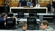 Ainda em segunda discussão, os vereadores aprovaram o Projeto de Lei nº 596/2025 - Francisco de Assis