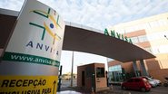 Segundo a Anvisa, o minoxidil é uma substância de uso medicinal e só pode ser utilizada sob orientação médica - Ascom/Anvisa