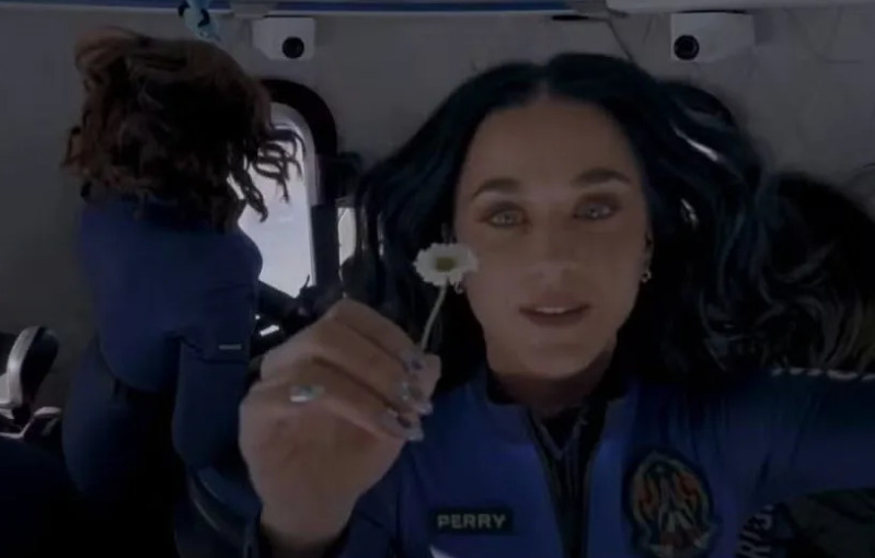 Momento da viagem espacial da Blue Origin