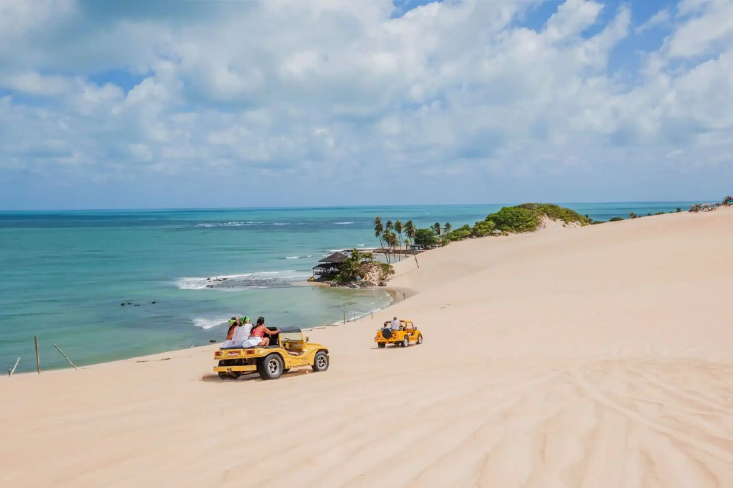 Dunas de Genipabu são excelentes para passeios de buggy / Foto: Canindé Soares