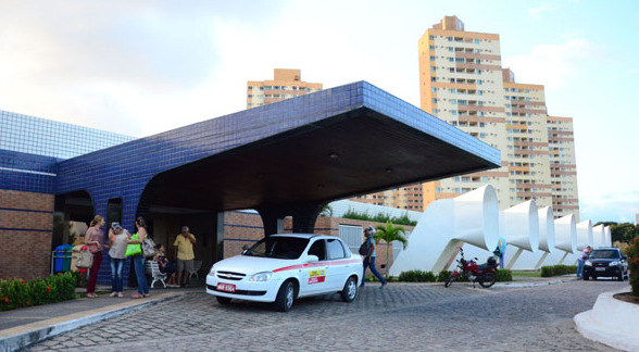 O movimento, que reúne ao menos 120 profissionais, afeta diretamente o funcionamento de importantes instituições hospitalares da capital potiguar, como o Hospital do Coração, a Liga Contra o Câncer, o Instituto do Coração (Incor) e parte dos serviços do Hospital Infantil Varela Santiago. Imagem: Reprodução internet.