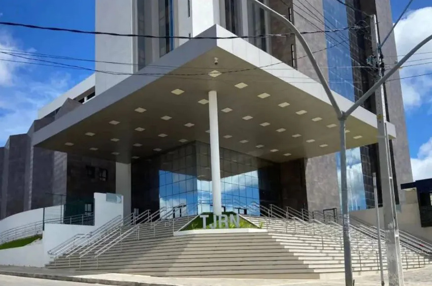 A Vara Única da Comarca de Cruzeta, no interior do Rio Grande do Norte, condenou uma mulher a dois anos de prisão pelo crime de lesão corporal no contexto de violência doméstica. Imagem: reprodução internet.