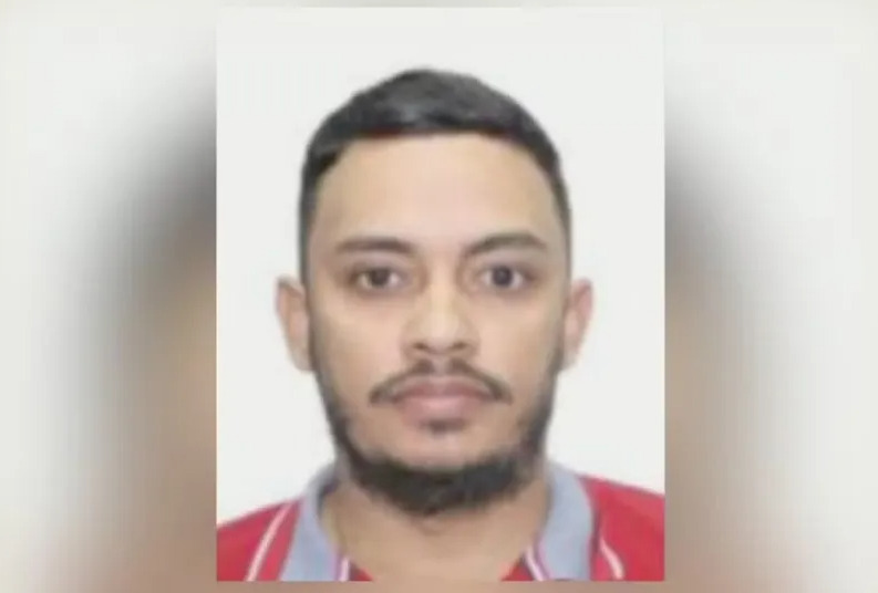 De acordo com investigações da Polícia Civil de Rondônia, interceptações telefônicas de 2015 já revelavam que Zeus instruía aliados sobre como se comunicar com Beira-Mar dentro do presídio. Imagem: reprodução internet.