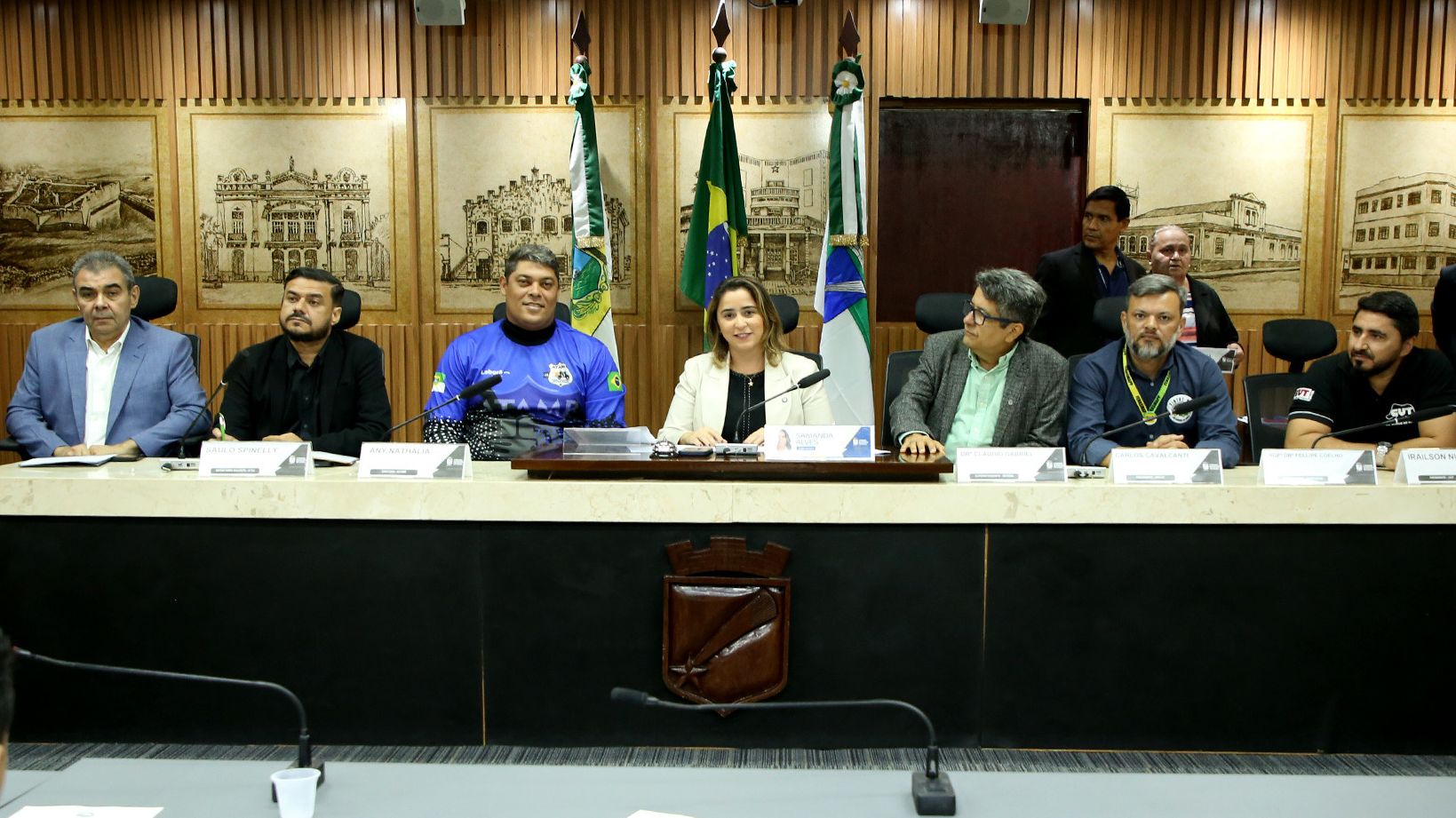 Audiência pública debate trabalho e regulamentação dos motoristas de aplicativos 
