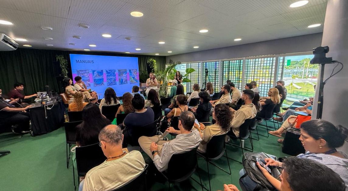A iniciativa destaca experimentos e soluções construídas por meninas e meninos que investigam questões climáticas, ambientais e científicas em suas comunidades. Imagem reprodução evento.