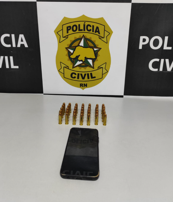 Material apreendido pelos agentes. Foto: Divulgação/Polícia Civil 