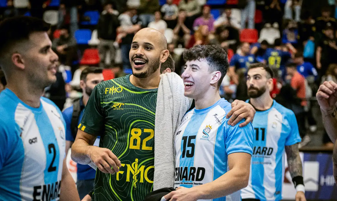 Brasil disputa final de Handebol neste sábado (1); veja onde assistir