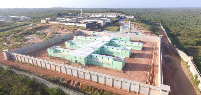 A Vara de Execução Penal autorizou a saída de Perdigão do Presídio de Segurança Máxima de Aquiraz, considerando que a condenação havia sido anulada e que não haveria base legal para mantê-lo preso. Imagem: reprodução internet.