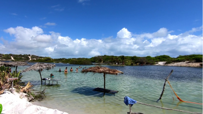 O corpo de Joan Suriol Giralt, de 52 anos, foi encontrado na manhã desta terça-feira (23) em uma ilhota da Lagoa do Vital, no município de Maxaranguape. Imagem internet.