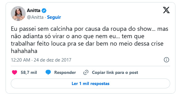 Anitta revelou, anos atrás, que passou a virada sem lingerie por causa do figurino de um show. Imagem: print internet.