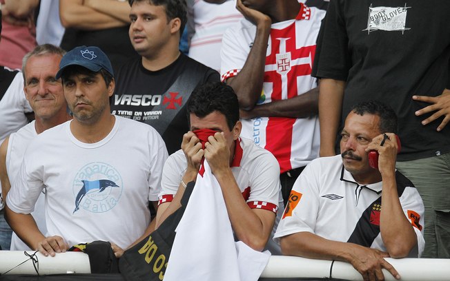 Futebol é visto como zona segura para extravasar sentimentos. Foto: Reprodução/Meu Timão