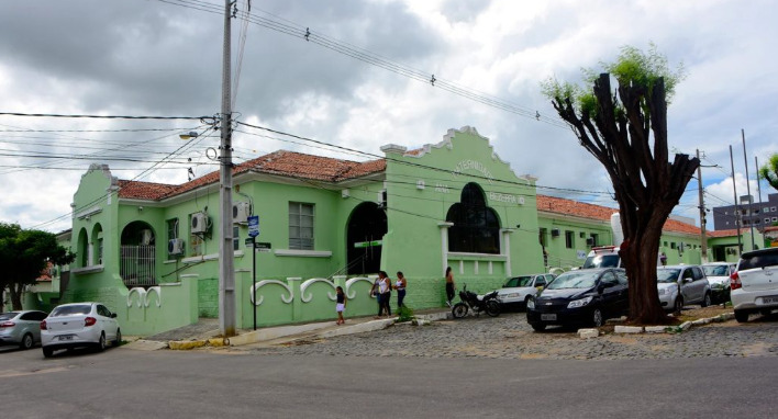 O Hospital Universitário Ana Bezerra, localizado em Santa Cruz, no interior do Rio Grande do Norte, conquistou reconhecimento nacional ao ser incluído entre os 100 melhores hospitais públicos do Brasil.
