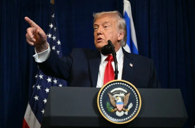 Trump voltou a falar publicamente sobre a anexação da Groenlândia. Em entrevista à revista The Atlantic, afirmou que “precisa da Groenlândia” para fortalecer o sistema de defesa dos EUA.