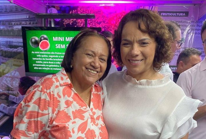 A movimentação em torno do nome de Larissa Rosado ganhou força após compromissos recentes no Alto Oeste Potiguar, que reuniram a governadora Fátima Bezerra (PT), Larissa Rosado e a ex-deputada Sandra Rosado.