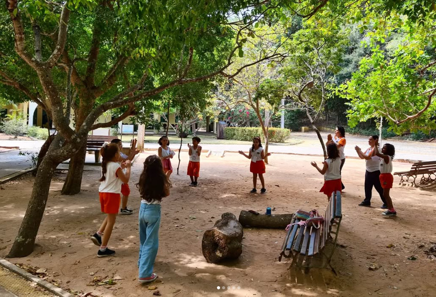 Além das ações ambientais, o projeto promove a integração entre cultura e meio ambiente, com apresentações literárias e musicais realizadas sempre às sextas-feiras.