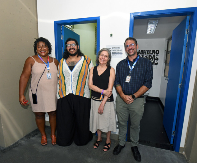 Em nota institucional, a UERJ destacou que a inauguração do banheiro sem gênero não é uma ação isolada, mas parte de um conjunto mais amplo de iniciativas voltadas à promoção da diversidade no ambiente acadêmico.