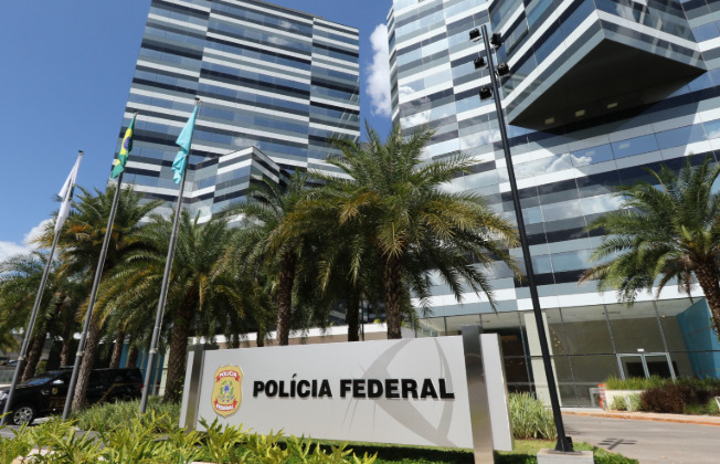 A ocorrência foi repassada para a Superintendência Regional da Polícia Federal no Distrito Federal (SR/PF/DF), que assumiu a condução das investigações.
