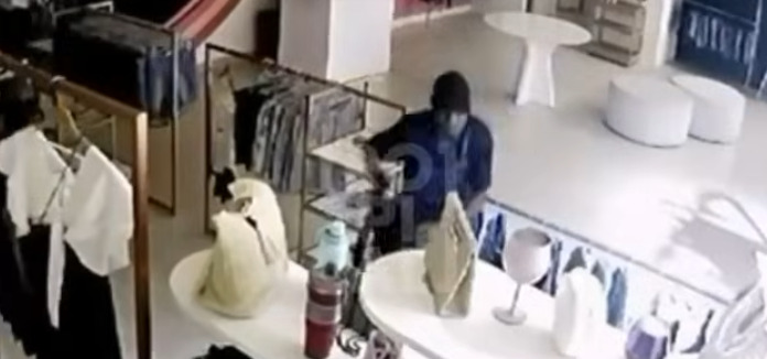 Além das perdas materiais, o proprietário relatou sensação de insegurança após os crimes e disse que pretende reforçar a proteção do estabelecimento.