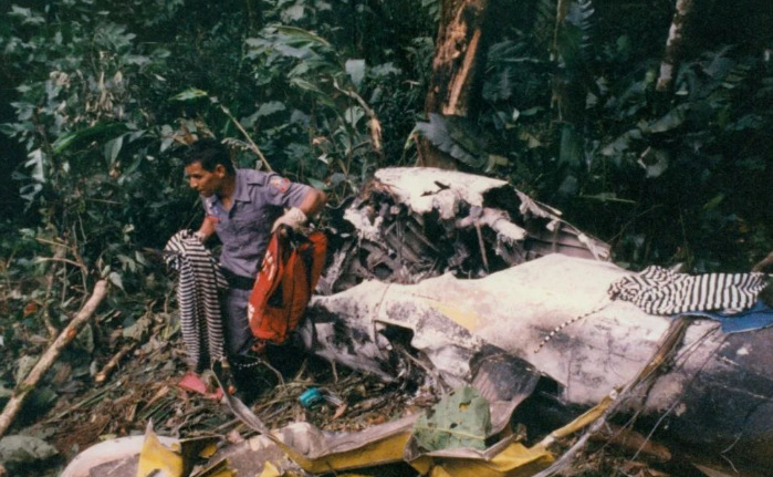 A tragédia ocorreu na noite de 2 de março de 1996, quando a banda retornava de um show em Brasília em um jato executivo Learjet 25.