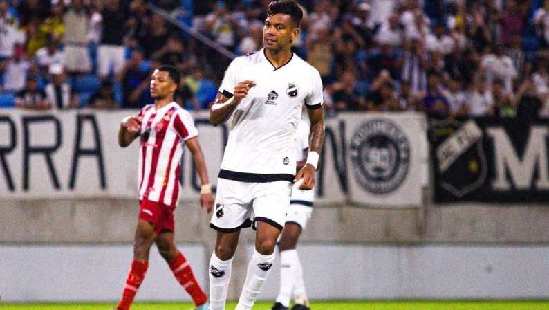 A situação financeira do ABC Futebol Clube voltou ao centro das atenções após uma nova decisão judicial que reabre a cobrança de dívidas trabalhistas contra a instituição.