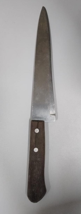 Faca que os agentes encontraram com o homem. Foto: Divulgação/PCRN