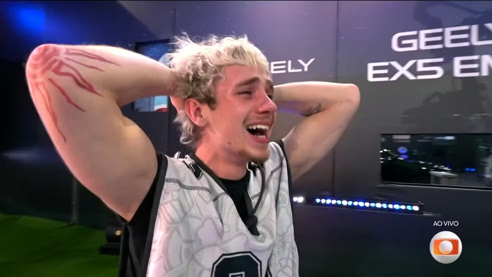 Juliano Floss, o primeiro finalista.