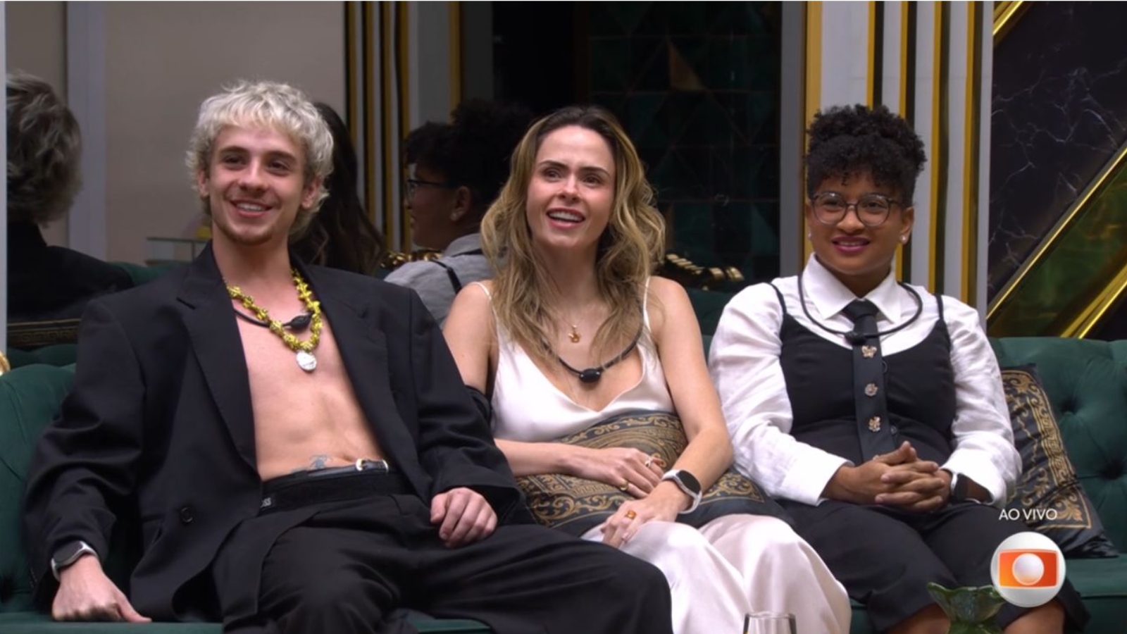 Pódio do BBB 26 foi ocupado por Ana Paula, Milena e Juliano Floss. Foto: Reprodução/TV Globo