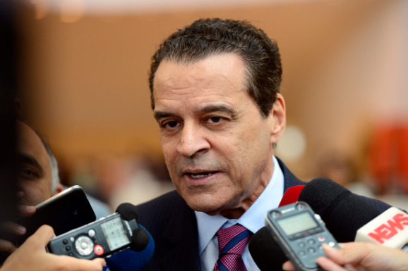 Apesar de reconhecer a prescrição dos crimes de corrupção passiva e falsidade ideológica eleitoral, o TRE-RN decidiu preservar a condenação de Henrique Alves por lavagem de dinheiro.