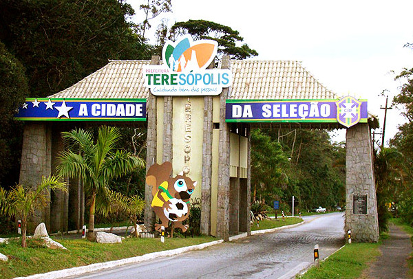A confirmação foi feita nesta quinta-feira (28) pelo médico da equipe nacional, Rodrigo Lasmar, após exames complementares realizados na Granja Comary, em Teresópolis.