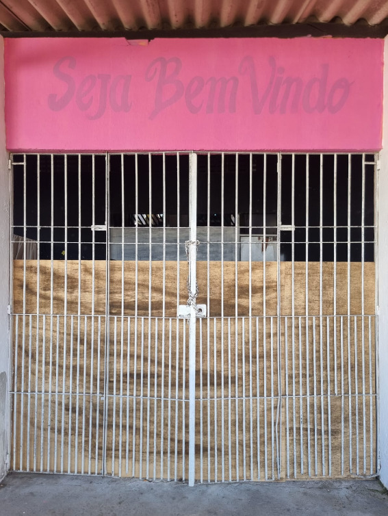 Os indícios apontam que vítimas eram deslocadas entre estabelecimentos no Rio Grande do Norte, na Paraíba e em Pernambuco, circunstância que reforçou a suspeita de atuação interestadual da organização criminosa.