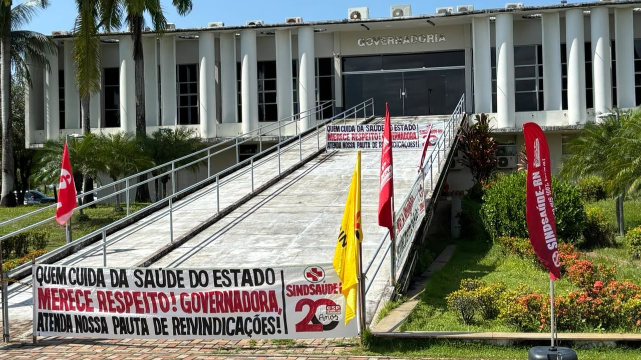 Servidores do RN protestam contra o Governo Estadual - ELÍ BNEWS RN