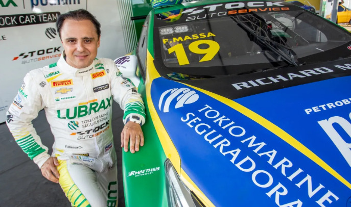 Mais recentemente, em 2024, integrou uma campanha publicitária de uma seguradora ao lado do ex-piloto de Fórmula 1 Felipe Massa.