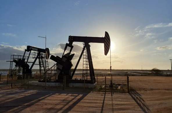 Extração de petróleo no RN.