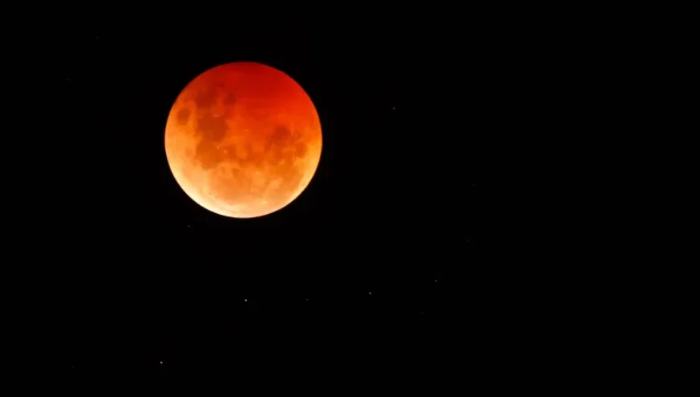 Lua de Sangue
