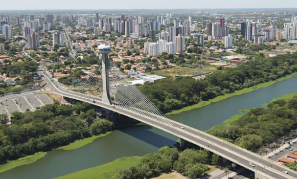 O preço médio do metro quadrado residencial na cidade ficou em R$ 6.437 em julho. Entre as 22 capitais, apenas Teresina apresentou valor inferior, de R$ 6.025.