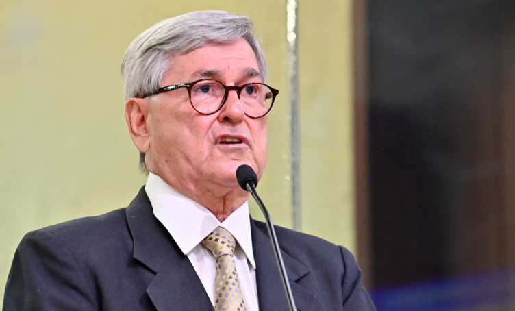 Candidato à reeleição para deputado estadual pelo PL, Tomba Farias declarou R$ 4,85 milhões.