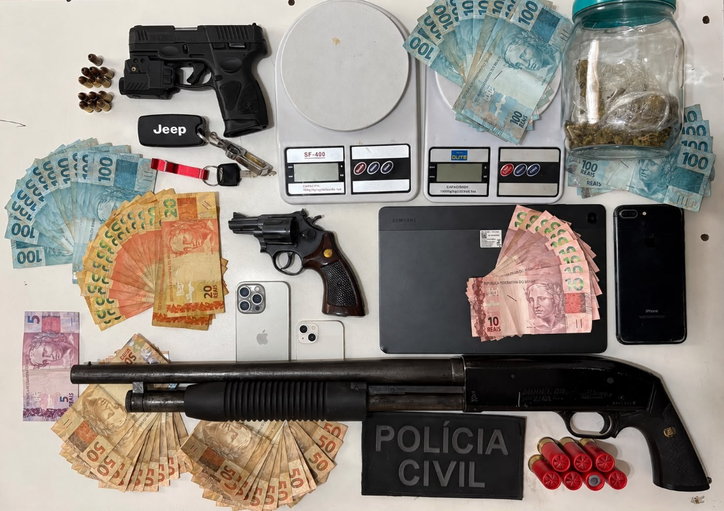 Material apreendido pelos agentes. Foto: Divulgação/PCRN