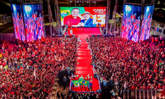 Ato com presidente Lula, na Arena das Dunas, em Natal.