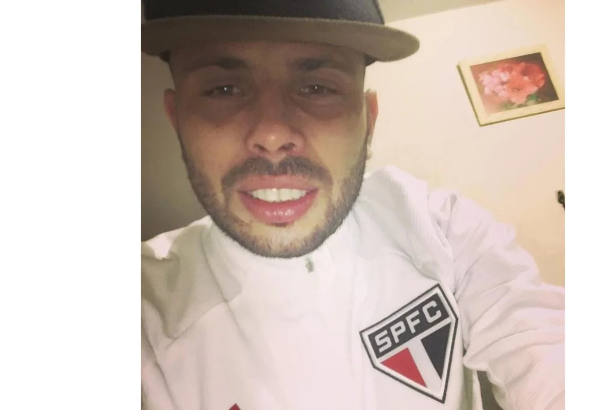 Douglas de Souza Vieira (39 anos)