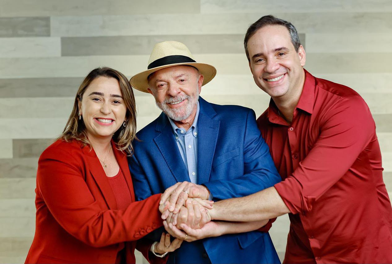 Foto de Lula com Cadu e Samantha
