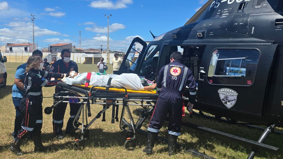 A criança foi transferida por uma aeronave para o Hospital Monsenhor Walfredo Gurgel