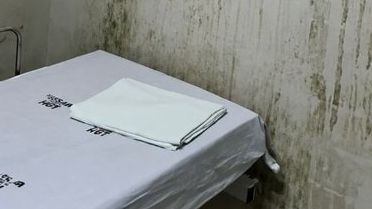 Mofo, esgoto e fios expostos: o que o MPRN encontrou na UTI do Giselda Trigueiro