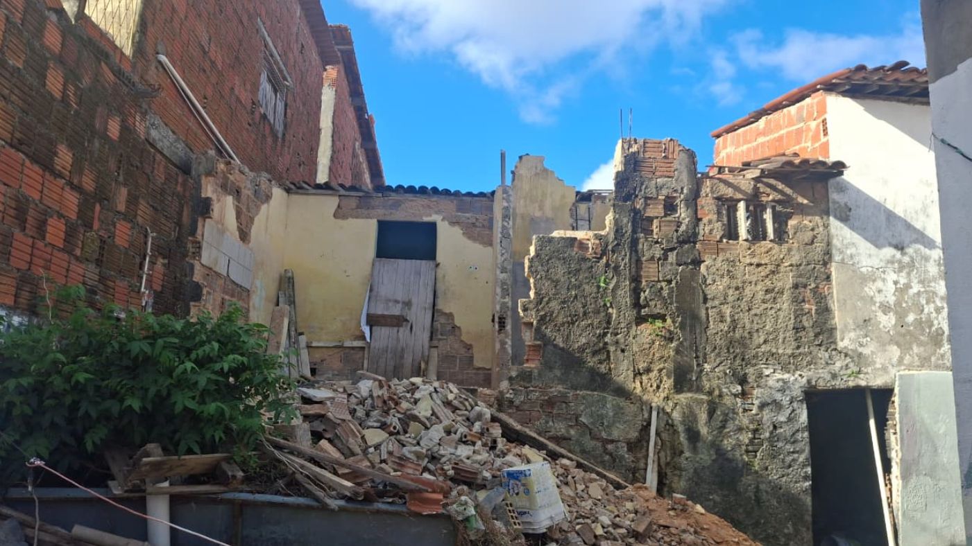 Projeto social transforma comunidades com a construção de praças e reformas de casas no RN - divulgação