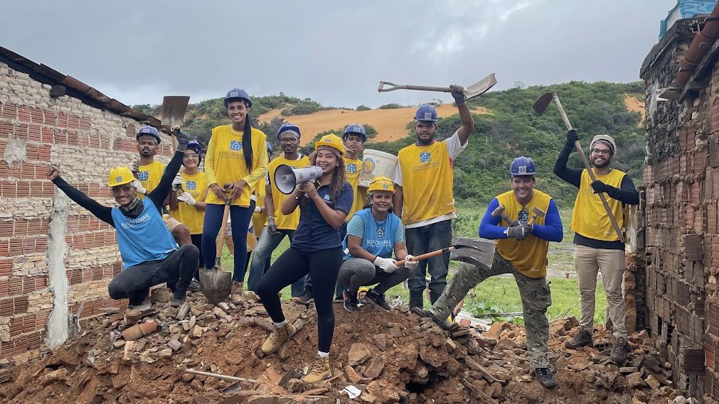Projeto social transforma comunidades com a construção de praças e reformas de casas no RN - divulgação