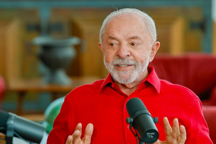 O programa ocupa posição central na política social do governo Luiz Inácio Lula da Silva.